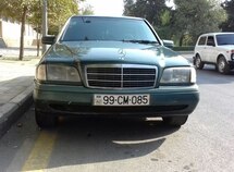 Mercedes C 180