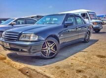 Mercedes C 240
