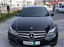 Mercedes E 300