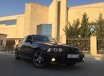 BMW 528