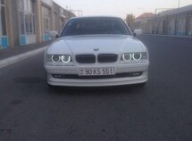 BMW 740