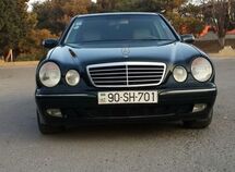 Mercedes E 240