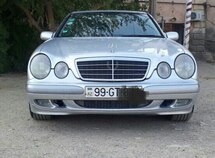 Mercedes E 220