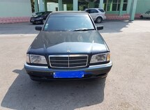 Mercedes C 240