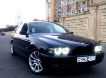 BMW 528