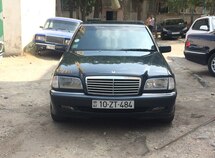 Mercedes C 240
