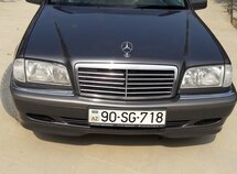Mercedes C 240