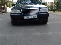 Mercedes C 240