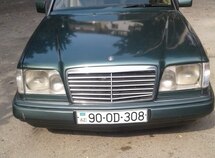 Mercedes E 220