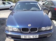 BMW 528