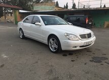 Mercedes S 320