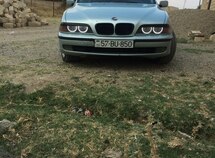BMW 528