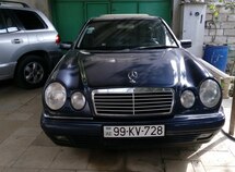 Mercedes E 240
