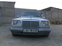 Mercedes E 220