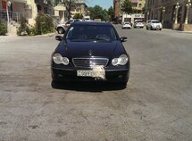 Mercedes C 270