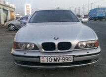 BMW 528