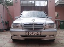 Mercedes C 180