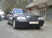 Mercedes C 180