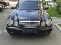 Mercedes E 200