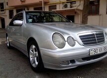 Mercedes E 220