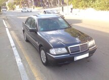 Mercedes C 180