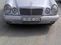 Mercedes E 220