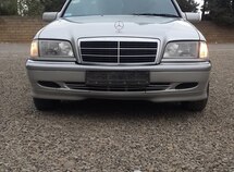 Mercedes C 180