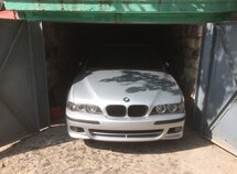 BMW 525