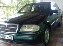 Mercedes C 180