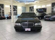 Mercedes C 230