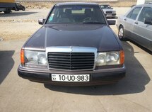 Mercedes E 200
