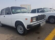 LADA (VAZ) 2107