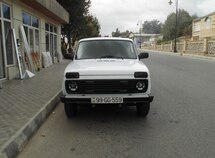 LADA (VAZ) Niva