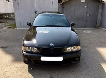 BMW 525