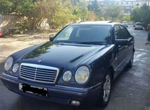 Mercedes E 240