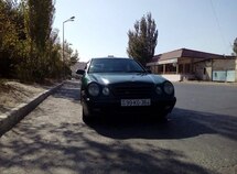 Mercedes E 220