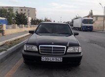 Mercedes C 180