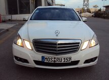 Mercedes E 220