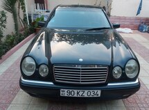 Mercedes E 240