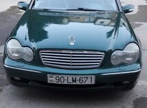 Mercedes C 320