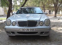 Mercedes E 240