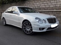 Mercedes E 240
