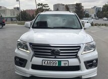 Lexus LX 570
