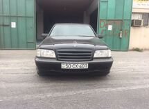 Mercedes C 180