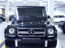 Mercedes G 500
