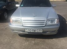 Mercedes C 230