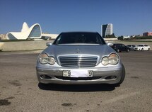 Mercedes C 240