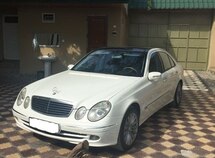 Mercedes E 280
