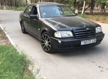 Mercedes C 240