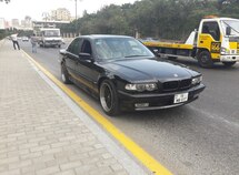 BMW 735